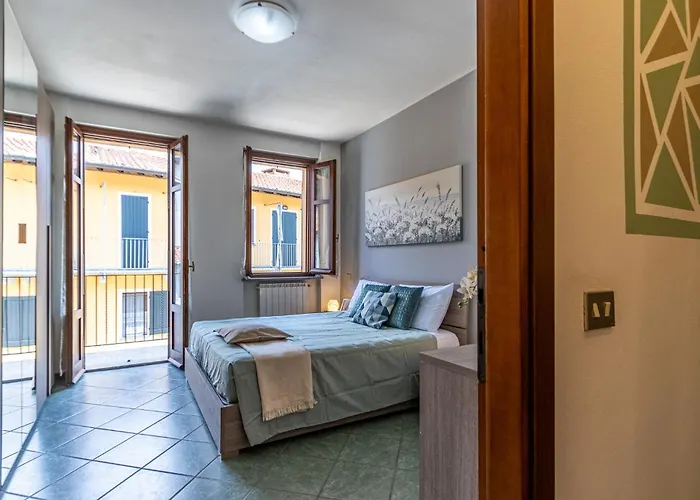 Smart Flat - Lago Maggiore - Private Garage, Wi-Fi