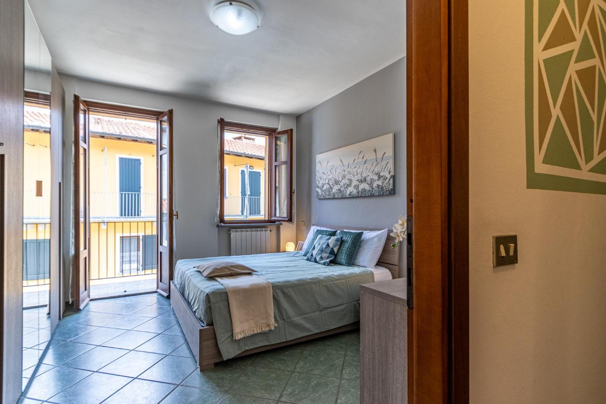 Appartamento Smart Flat - Maggiore - Private Garage, Wi-fi *
